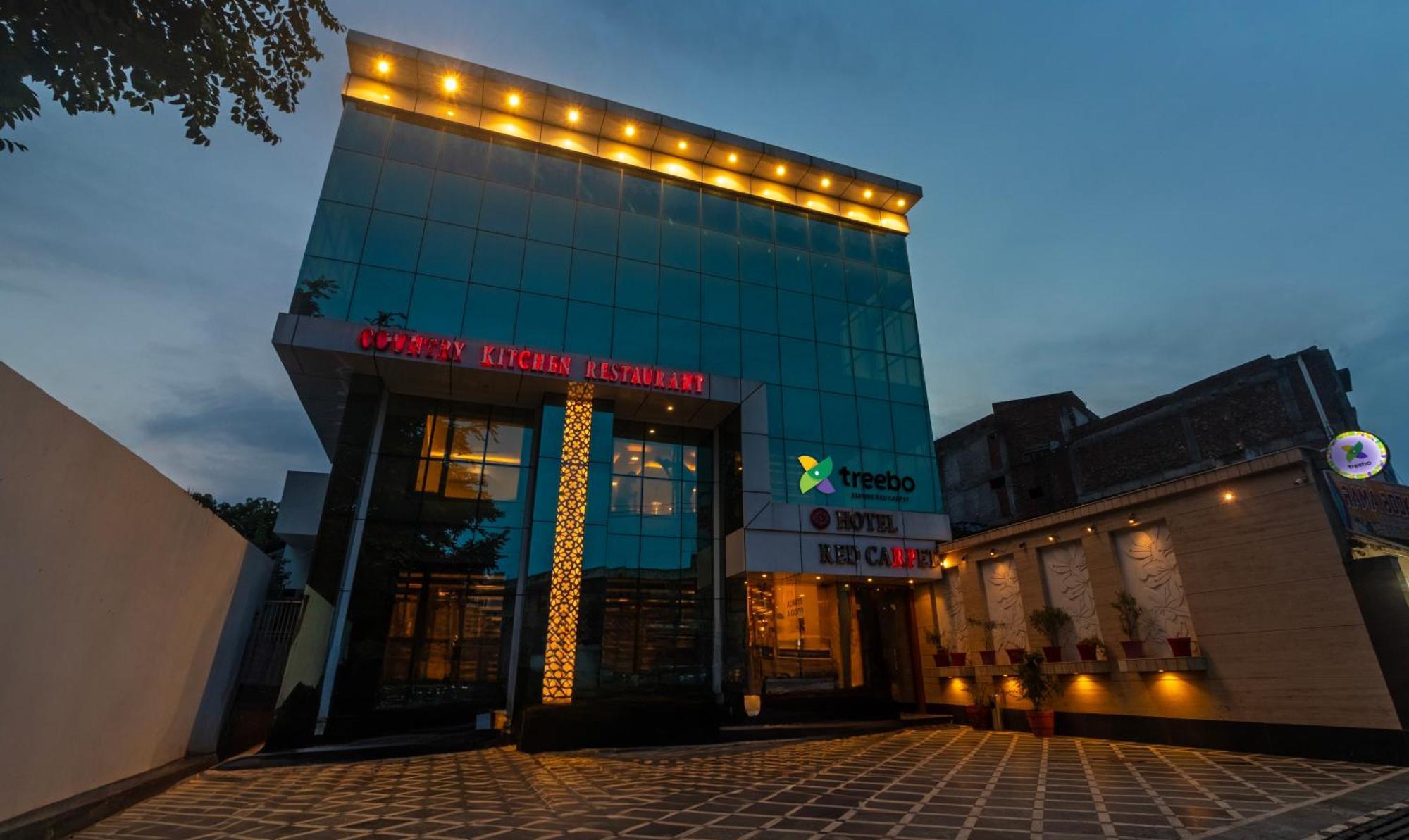 阿格拉 Treebo Empire Red Carpet, Near Taj Mahal酒店 外观 照片
